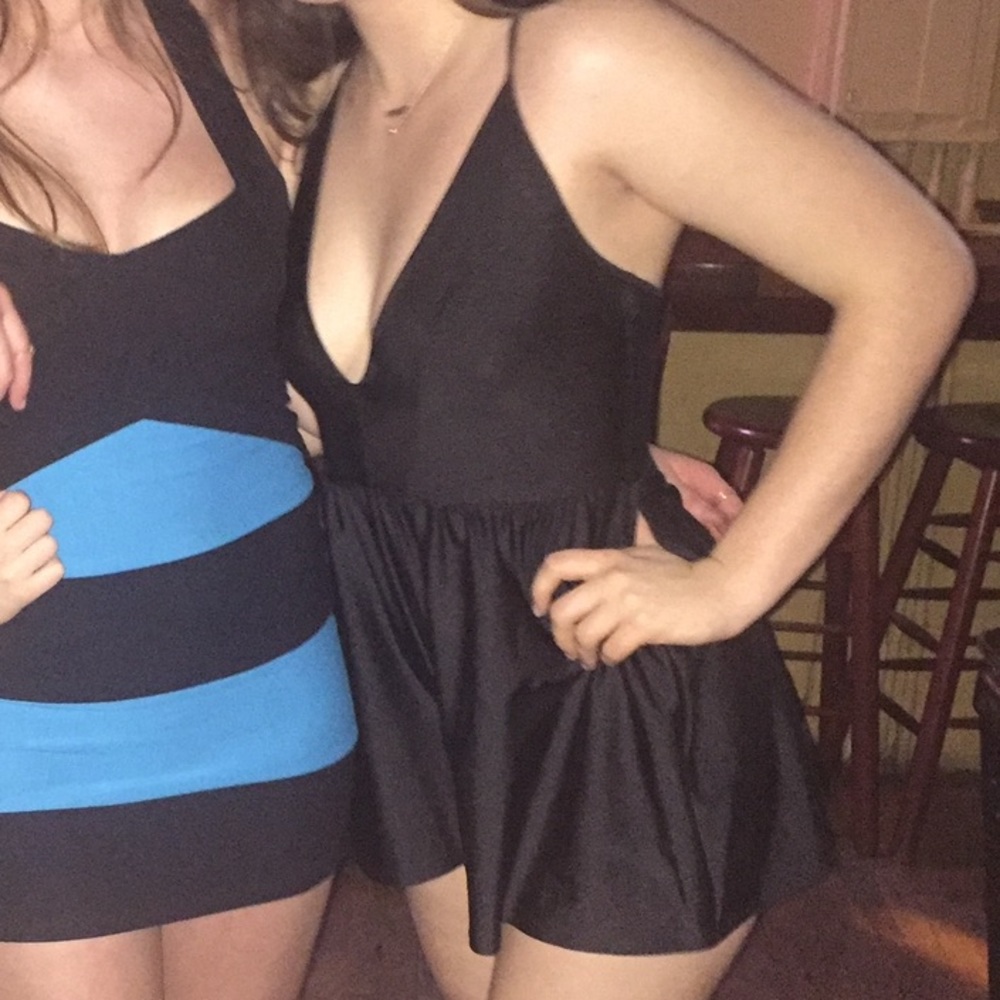 romper black deep neck